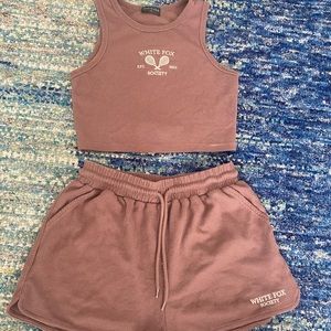 white fox waffle set in brown